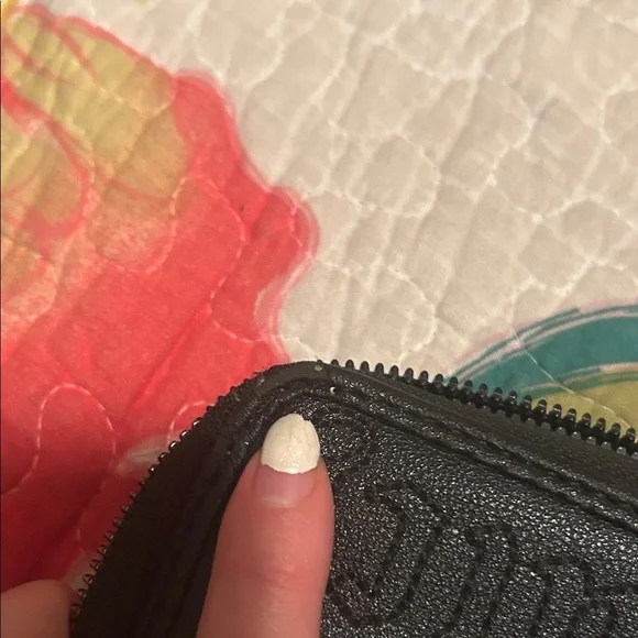 Juicy Couture Black Embossed Wallet - Picture 6 of 9